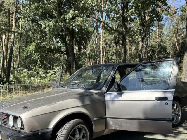 Сірий БМВ 3 Серія, об'ємом двигуна 1.8 л та пробігом 250 тис. км за 2600 $, фото 4 на Automoto.ua