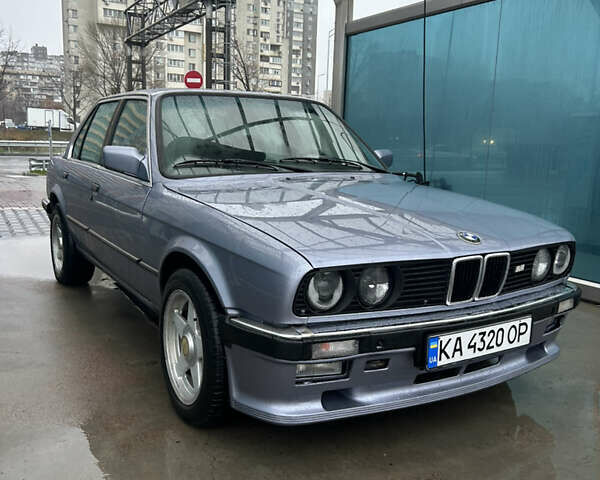 Серый БМВ 3 Серия, объемом двигателя 2.44 л и пробегом 30 тыс. км за 6000 $, фото 3 на Automoto.ua