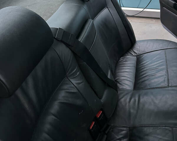 Серый БМВ 3 Серия, объемом двигателя 2.44 л и пробегом 30 тыс. км за 6000 $, фото 25 на Automoto.ua