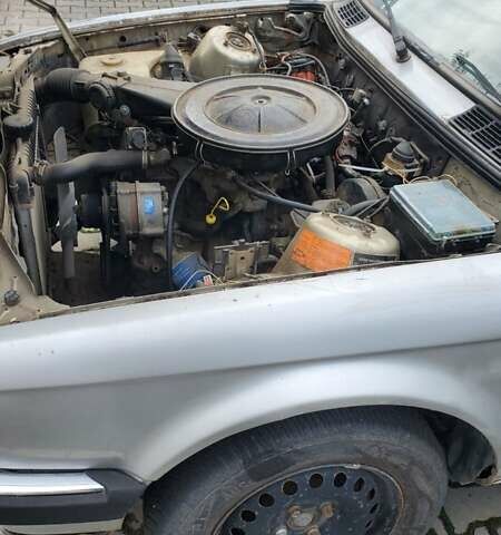 Серый БМВ 3 Серия, объемом двигателя 1.8 л и пробегом 170 тыс. км за 1300 $, фото 3 на Automoto.ua