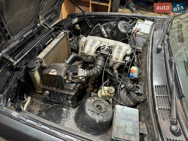 Серый БМВ 3 Серия, объемом двигателя 1.8 л и пробегом 333 тыс. км за 1200 $, фото 6 на Automoto.ua