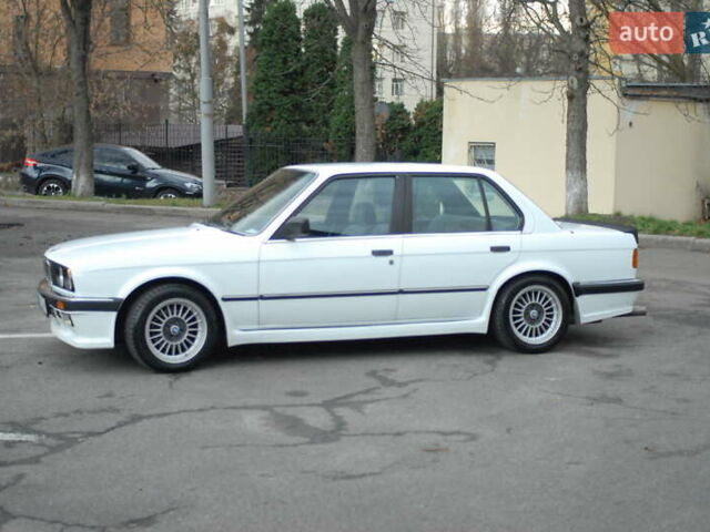 Серый БМВ 3 Серия, объемом двигателя 2.8 л и пробегом 360 тыс. км за 7500 $, фото 6 на Automoto.ua