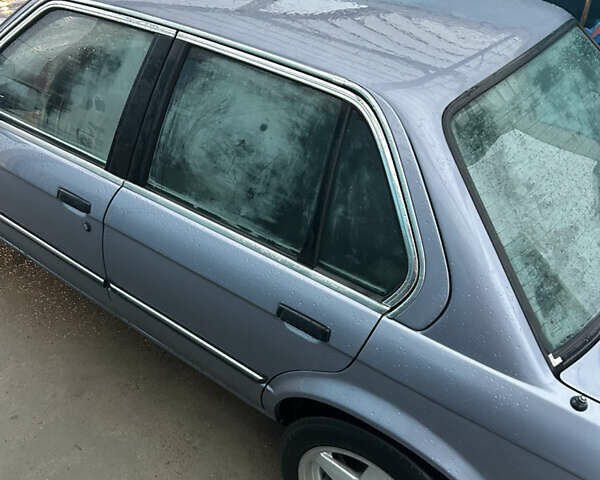 Серый БМВ 3 Серия, объемом двигателя 2.44 л и пробегом 30 тыс. км за 6000 $, фото 15 на Automoto.ua