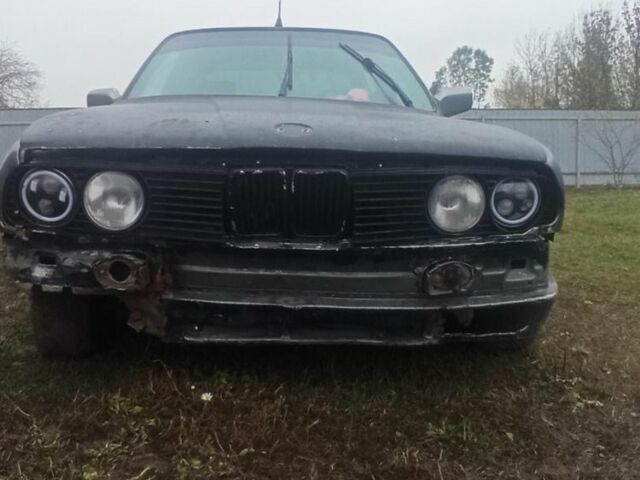 Сірий БМВ 3 Серія, об'ємом двигуна 1.6 л та пробігом 300 тис. км за 800 $, фото 1 на Automoto.ua