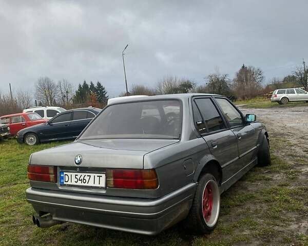 Сірий БМВ 3 Серія, об'ємом двигуна 2.8 л та пробігом 312 тис. км за 4000 $, фото 2 на Automoto.ua