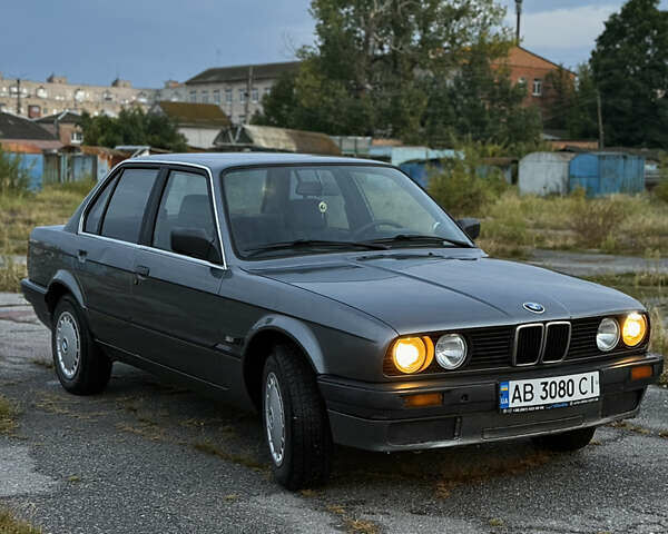 Серый БМВ 3 Серия, объемом двигателя 1.6 л и пробегом 267 тыс. км за 2250 $, фото 15 на Automoto.ua