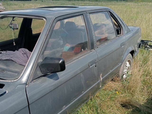 Серый БМВ 3 Серия, объемом двигателя 0 л и пробегом 1 тыс. км за 1700 $, фото 1 на Automoto.ua