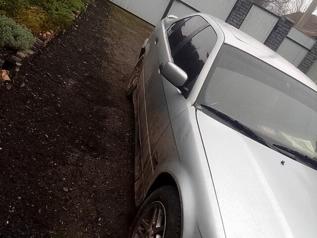 Серый БМВ 3 Серия, объемом двигателя 2.5 л и пробегом 0 тыс. км за 2000 $, фото 5 на Automoto.ua