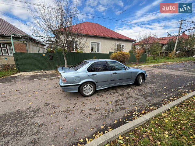 Серый БМВ 3 Серия, объемом двигателя 2 л и пробегом 295 тыс. км за 2300 $, фото 4 на Automoto.ua