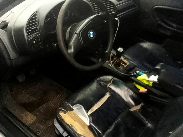 Серый БМВ 3 Серия, объемом двигателя 2.5 л и пробегом 0 тыс. км за 2000 $, фото 2 на Automoto.ua