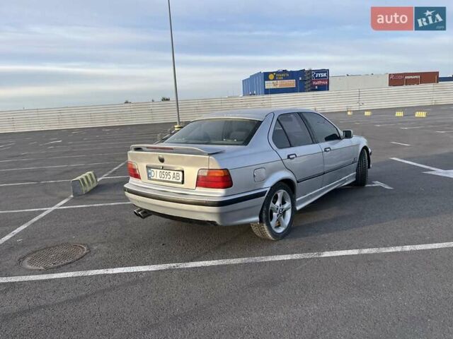 Серый БМВ 3 Серия, объемом двигателя 1.99 л и пробегом 380 тыс. км за 2600 $, фото 2 на Automoto.ua