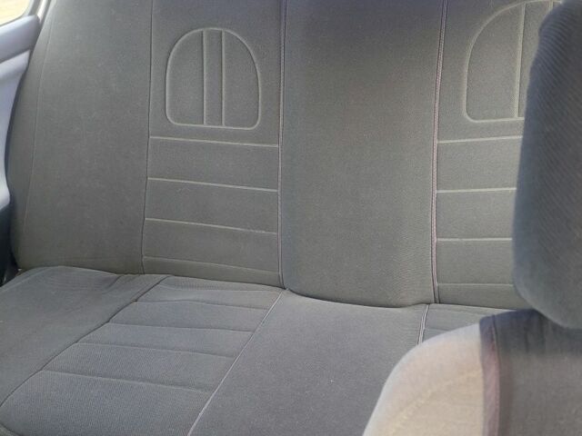 Серый БМВ 3 Серия, объемом двигателя 0 л и пробегом 560 тыс. км за 1500 $, фото 3 на Automoto.ua