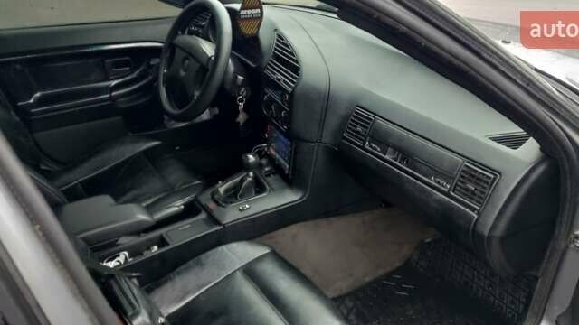 Серый БМВ 3 Серия, объемом двигателя 1.8 л и пробегом 340 тыс. км за 2999 $, фото 23 на Automoto.ua