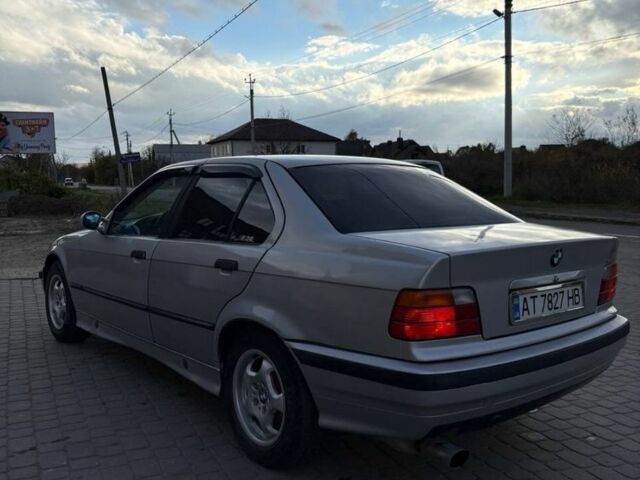 Серый БМВ 3 Серия, объемом двигателя 1.8 л и пробегом 300 тыс. км за 2700 $, фото 4 на Automoto.ua