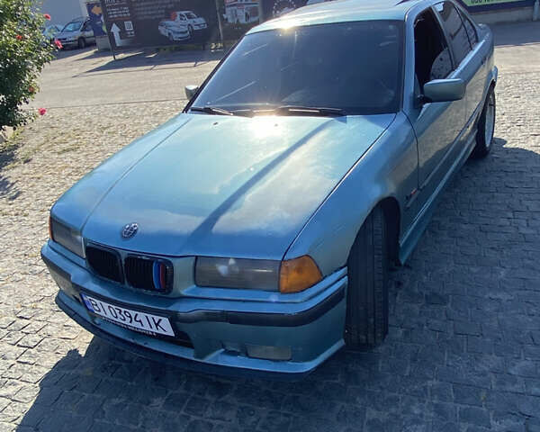 Сірий БМВ 3 Серія, об'ємом двигуна 1.8 л та пробігом 584 тис. км за 2550 $, фото 2 на Automoto.ua