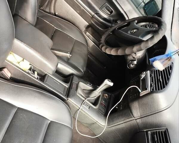 Серый БМВ 3 Серия, объемом двигателя 1.6 л и пробегом 501 тыс. км за 2500 $, фото 5 на Automoto.ua