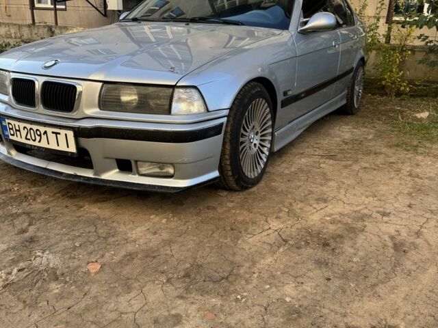 Сірий БМВ 3 Серія, об'ємом двигуна 2.8 л та пробігом 236 тис. км за 4200 $, фото 1 на Automoto.ua