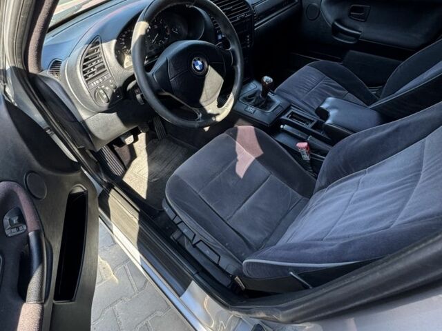 Сірий БМВ 3 Серія, об'ємом двигуна 2.8 л та пробігом 236 тис. км за 4200 $, фото 4 на Automoto.ua