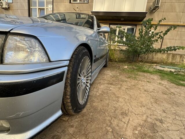 Сірий БМВ 3 Серія, об'ємом двигуна 2.8 л та пробігом 236 тис. км за 4200 $, фото 11 на Automoto.ua