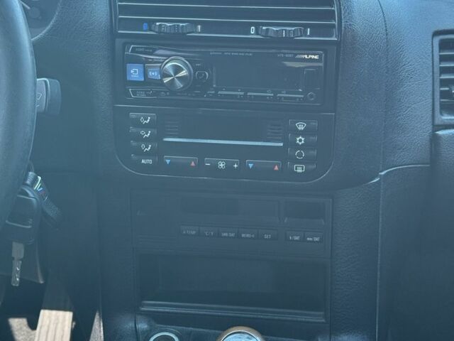 Сірий БМВ 3 Серія, об'ємом двигуна 2.8 л та пробігом 236 тис. км за 4200 $, фото 10 на Automoto.ua