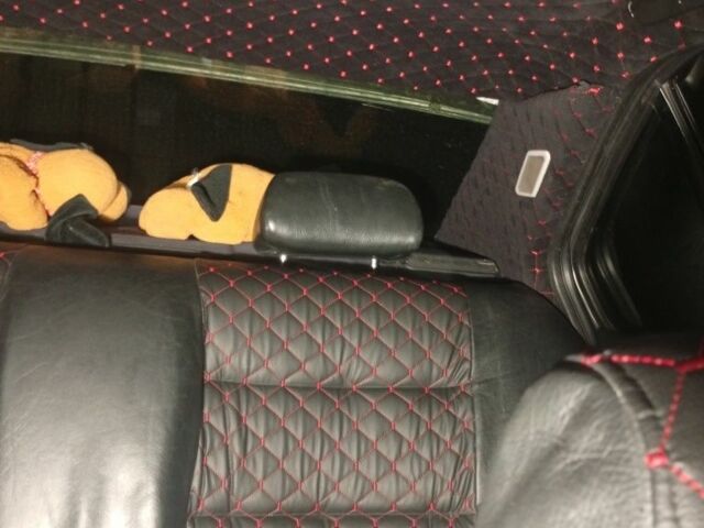 Серый БМВ 3 Серия, объемом двигателя 1.8 л и пробегом 200 тыс. км за 3000 $, фото 2 на Automoto.ua