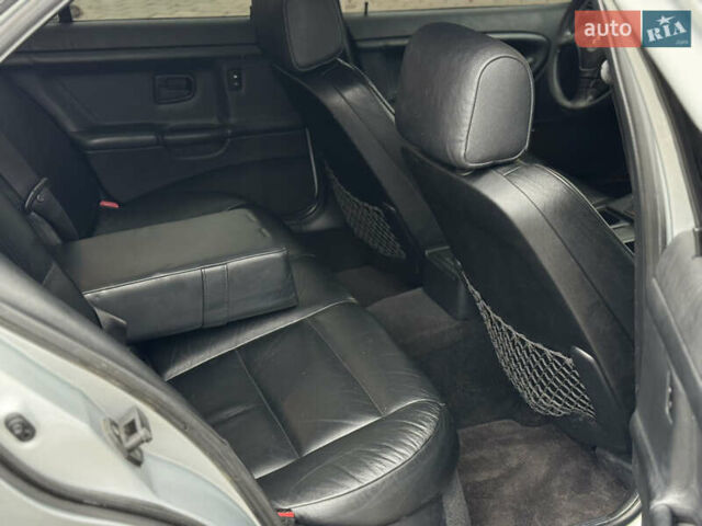 Серый БМВ 3 Серия, объемом двигателя 1.8 л и пробегом 254 тыс. км за 3550 $, фото 10 на Automoto.ua