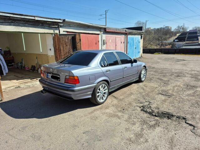 Серый БМВ 3 Серия, объемом двигателя 2 л и пробегом 340 тыс. км за 5100 $, фото 2 на Automoto.ua