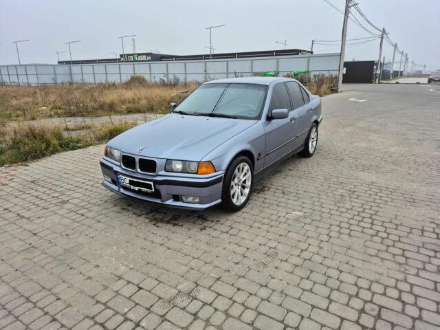 Серый БМВ 3 Серия, объемом двигателя 2 л и пробегом 340 тыс. км за 5100 $, фото 10 на Automoto.ua