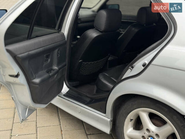 Серый БМВ 3 Серия, объемом двигателя 1.8 л и пробегом 254 тыс. км за 3550 $, фото 8 на Automoto.ua