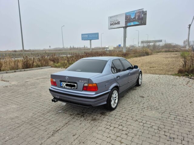 Серый БМВ 3 Серия, объемом двигателя 2 л и пробегом 340 тыс. км за 5100 $, фото 11 на Automoto.ua