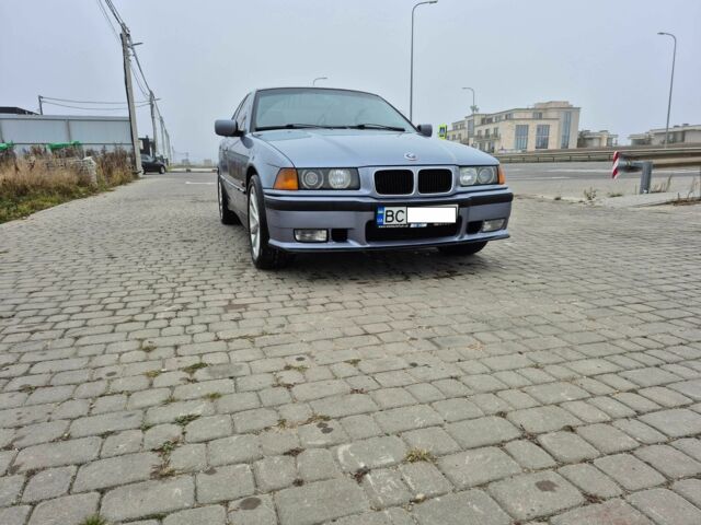 Серый БМВ 3 Серия, объемом двигателя 2 л и пробегом 340 тыс. км за 5100 $, фото 7 на Automoto.ua