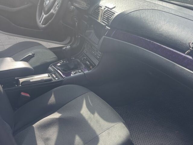 Сірий БМВ 3 Серія, об'ємом двигуна 2 л та пробігом 3 тис. км за 4200 $, фото 6 на Automoto.ua