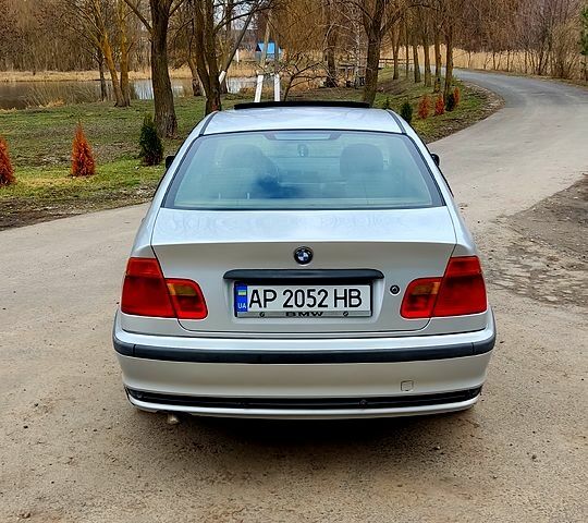 Серый БМВ 3 Серия, объемом двигателя 2 л и пробегом 310 тыс. км за 4500 $, фото 9 на Automoto.ua