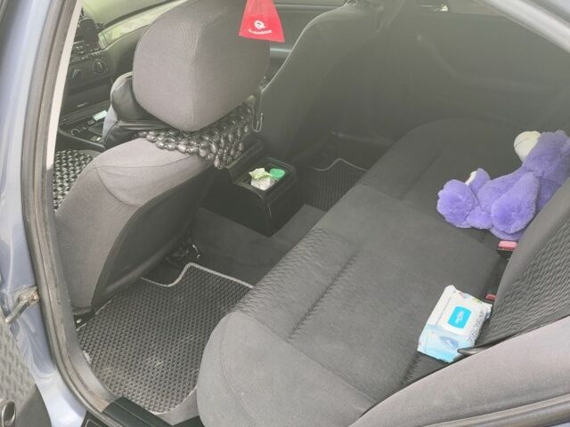 Серый БМВ 3 Серия, объемом двигателя 1.9 л и пробегом 450 тыс. км за 2136 $, фото 3 на Automoto.ua