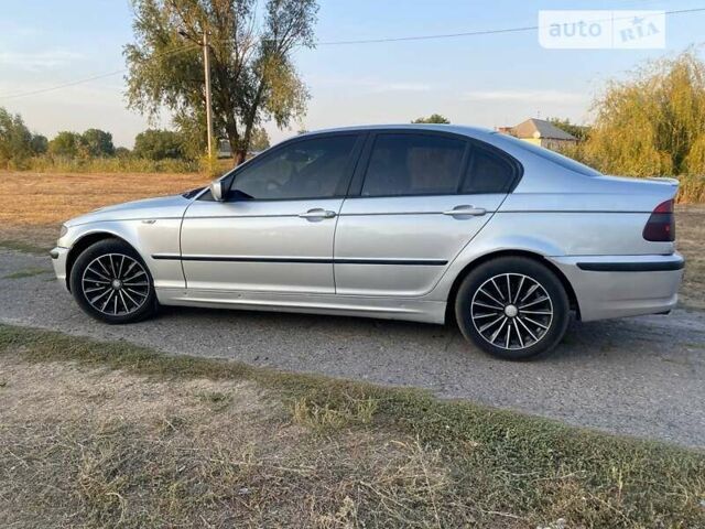 Серый БМВ 3 Серия, объемом двигателя 2 л и пробегом 333 тыс. км за 3499 $, фото 10 на Automoto.ua