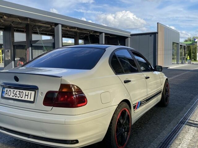 Серый БМВ 3 Серия, объемом двигателя 2 л и пробегом 385 тыс. км за 3900 $, фото 3 на Automoto.ua