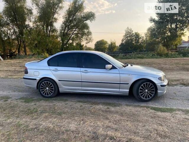 Серый БМВ 3 Серия, объемом двигателя 2 л и пробегом 333 тыс. км за 3499 $, фото 3 на Automoto.ua