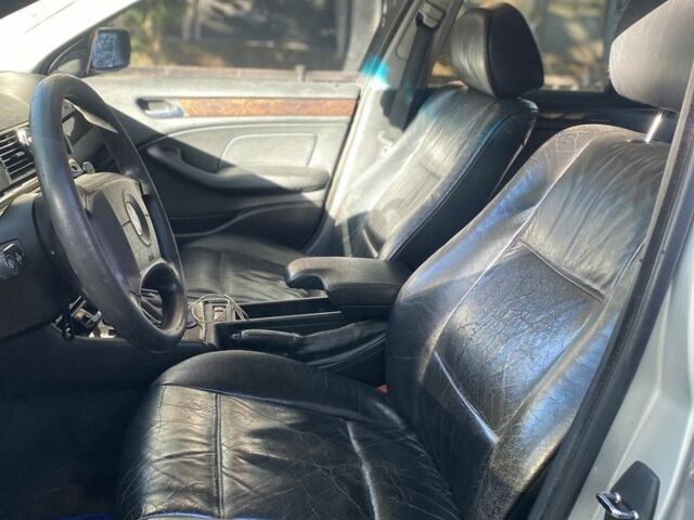 Сірий БМВ 3 Серія, об'ємом двигуна 2.8 л та пробігом 300 тис. км за 3900 $, фото 5 на Automoto.ua