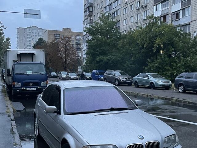Серый БМВ 3 Серия, объемом двигателя 2.5 л и пробегом 314 тыс. км за 5000 $, фото 8 на Automoto.ua