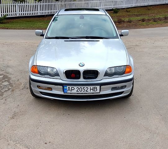 Серый БМВ 3 Серия, объемом двигателя 2 л и пробегом 310 тыс. км за 4500 $, фото 11 на Automoto.ua