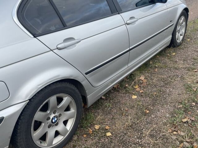 Серый БМВ 3 Серия, объемом двигателя 2 л и пробегом 350 тыс. км за 4200 $, фото 4 на Automoto.ua