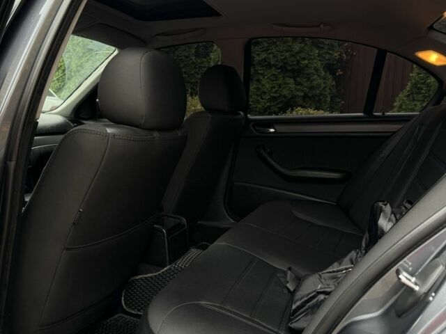 Серый БМВ 3 Серия, объемом двигателя 1.9 л и пробегом 426 тыс. км за 4790 $, фото 5 на Automoto.ua