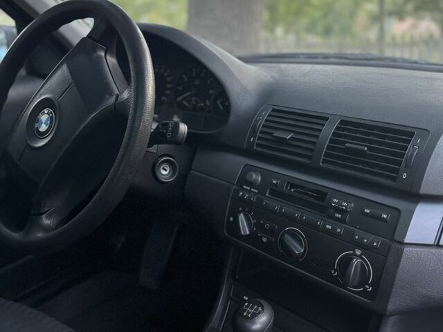 Серый БМВ 3 Серия, объемом двигателя 1.9 л и пробегом 301 тыс. км за 3800 $, фото 7 на Automoto.ua