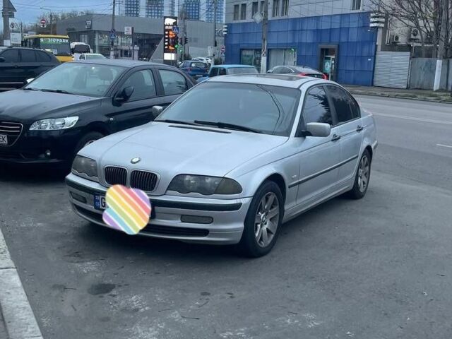 Сірий БМВ 3 Серія, об'ємом двигуна 2 л та пробігом 100 тис. км за 1889 $, фото 1 на Automoto.ua