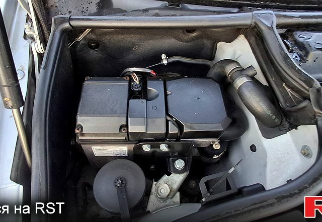 Сірий БМВ 3 Серія, об'ємом двигуна 2 л та пробігом 350 тис. км за 3700 $, фото 1 на Automoto.ua