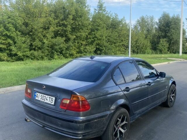 Серый БМВ 3 Серия, объемом двигателя 2 л и пробегом 330 тыс. км за 3300 $, фото 4 на Automoto.ua