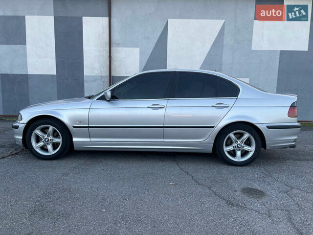 Серый БМВ 3 Серия, объемом двигателя 2.8 л и пробегом 291 тыс. км за 5200 $, фото 1 на Automoto.ua