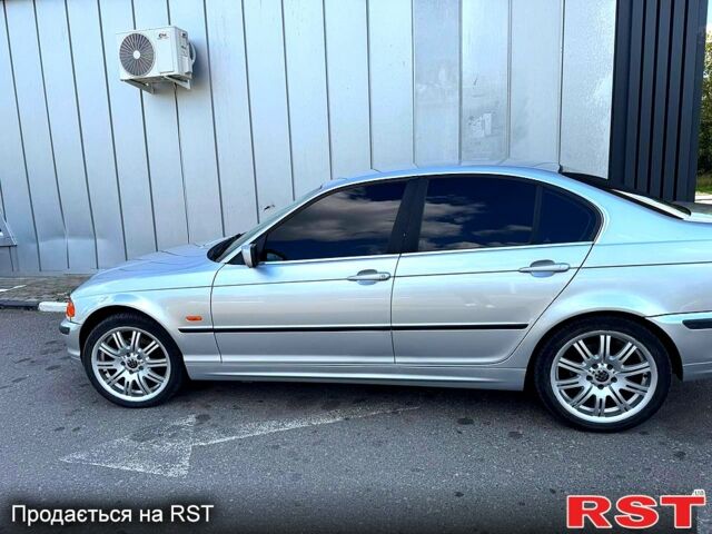 Сірий БМВ 3 Серія, об'ємом двигуна 2 л та пробігом 350 тис. км за 4800 $, фото 1 на Automoto.ua