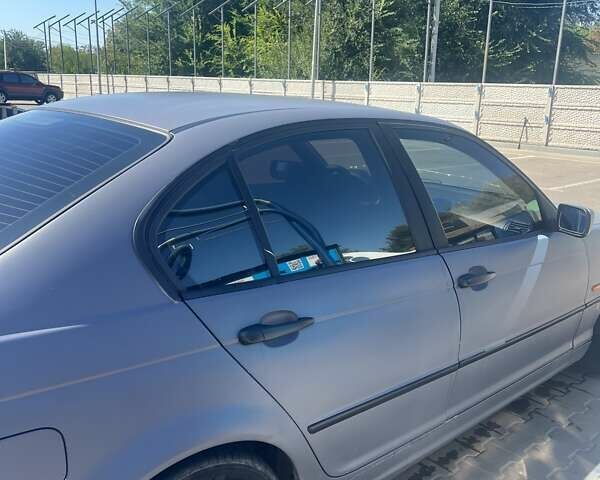 Серый БМВ 3 Серия, объемом двигателя 2 л и пробегом 410 тыс. км за 4200 $, фото 5 на Automoto.ua