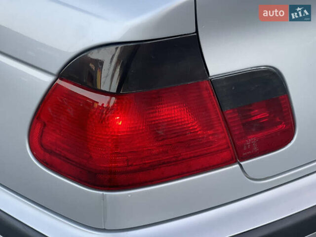 Серый БМВ 3 Серия, объемом двигателя 2.8 л и пробегом 291 тыс. км за 5200 $, фото 13 на Automoto.ua